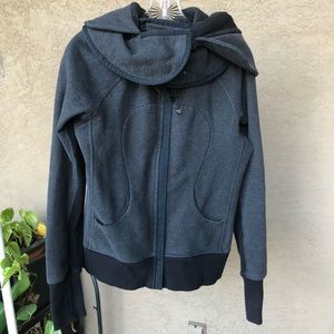 Lululemon Hooded Sweatshirt, size 8